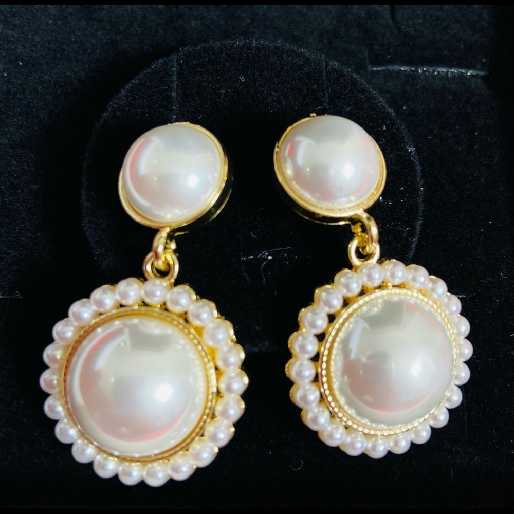 Earrings - Picture 5 of 5